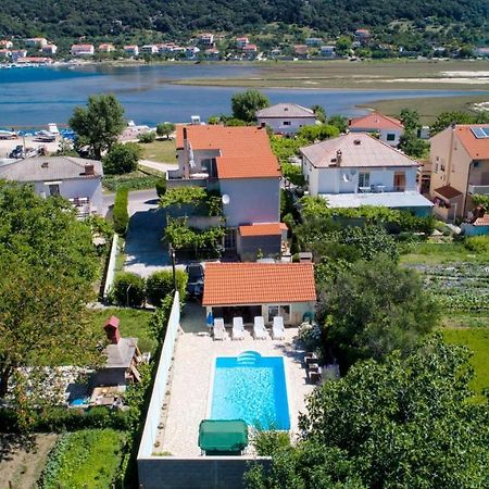 Family Friendly Apartments With A Swimming Pool Supetarska Draga - Donja, Rab - 2019 エクステリア 写真
