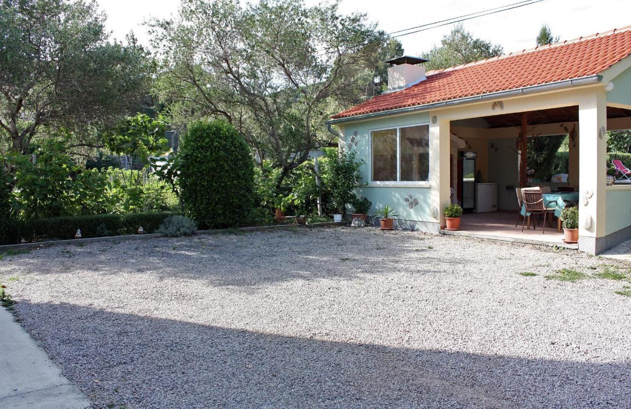 Family Friendly Apartments With A Swimming Pool Supetarska Draga - Donja, Rab - 2019 エクステリア 写真
