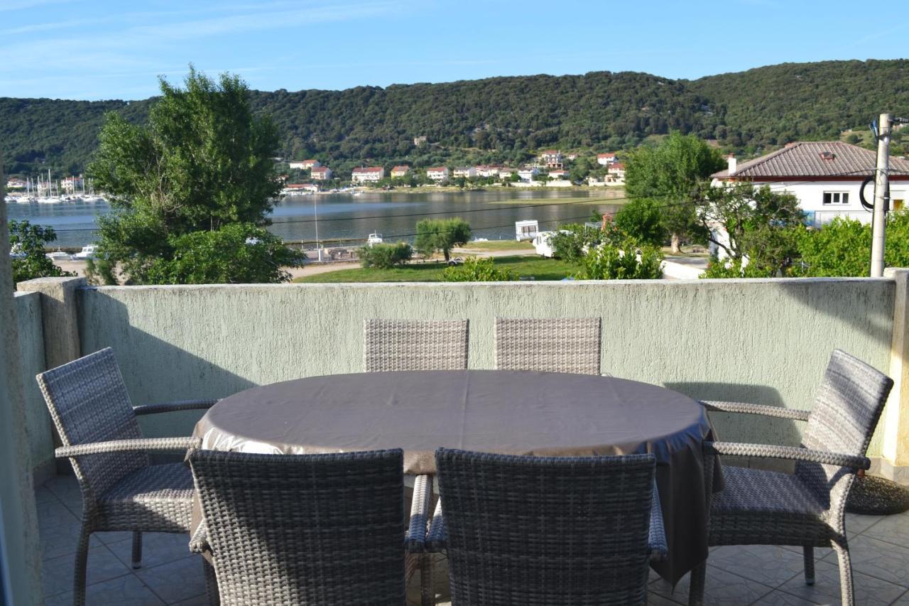 Family Friendly Apartments With A Swimming Pool Supetarska Draga - Donja, Rab - 2019 エクステリア 写真