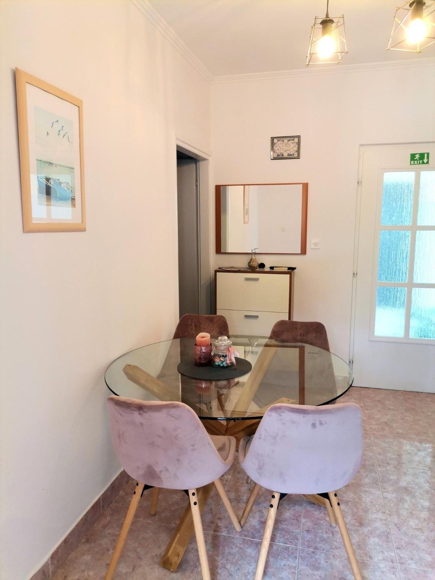 Family Friendly Apartments With A Swimming Pool Supetarska Draga - Donja, Rab - 2019 部屋 写真